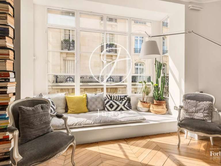 Appartement Paris 16e - 3 chambres - 146m²