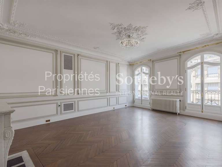 Appartement Paris 16e - 7 chambres - 275m²