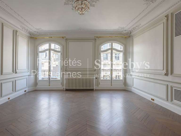 Appartement Paris 16e - 7 chambres - 275m²