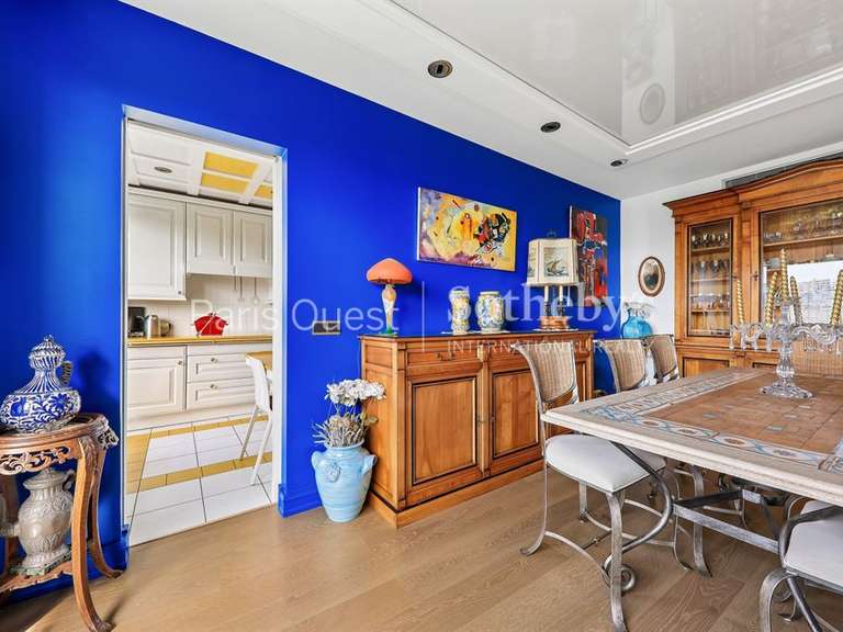 Apartment Paris 16e - 2 bedrooms - 145m²