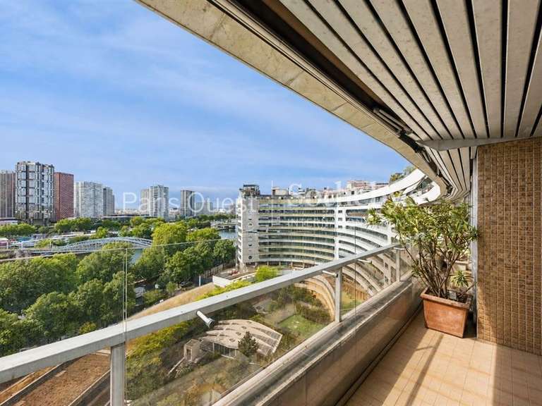 Appartement Paris 16e - 2 chambres - 145m²