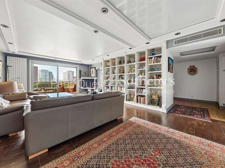 Apartment Paris 16e - 2 bedrooms - 145m²