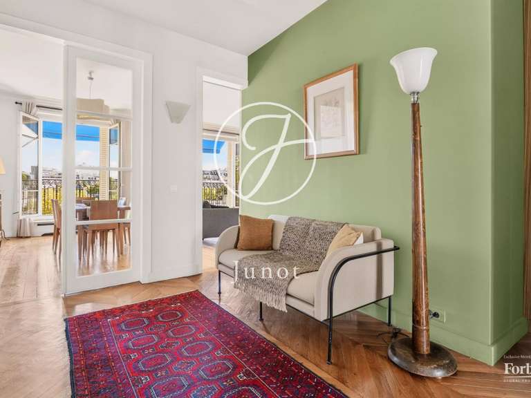Appartement Paris 16e - 2 chambres - 117m²