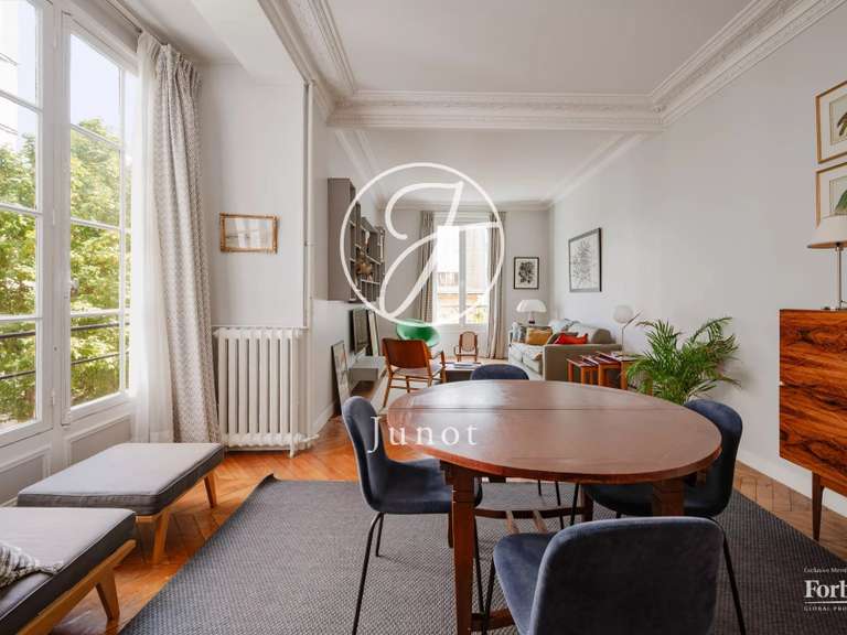 Appartement Paris 16e - 2 chambres - 91m²