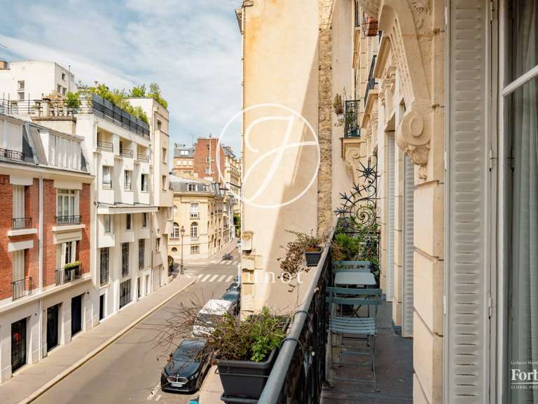 Appartement Paris 16e - 2 chambres - 91m²