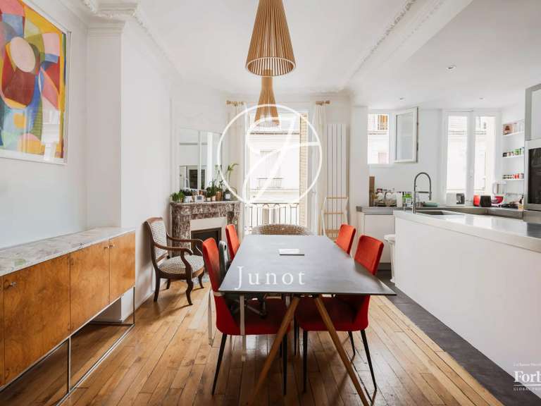 Appartement Paris 16e - 3 chambres - 137m²