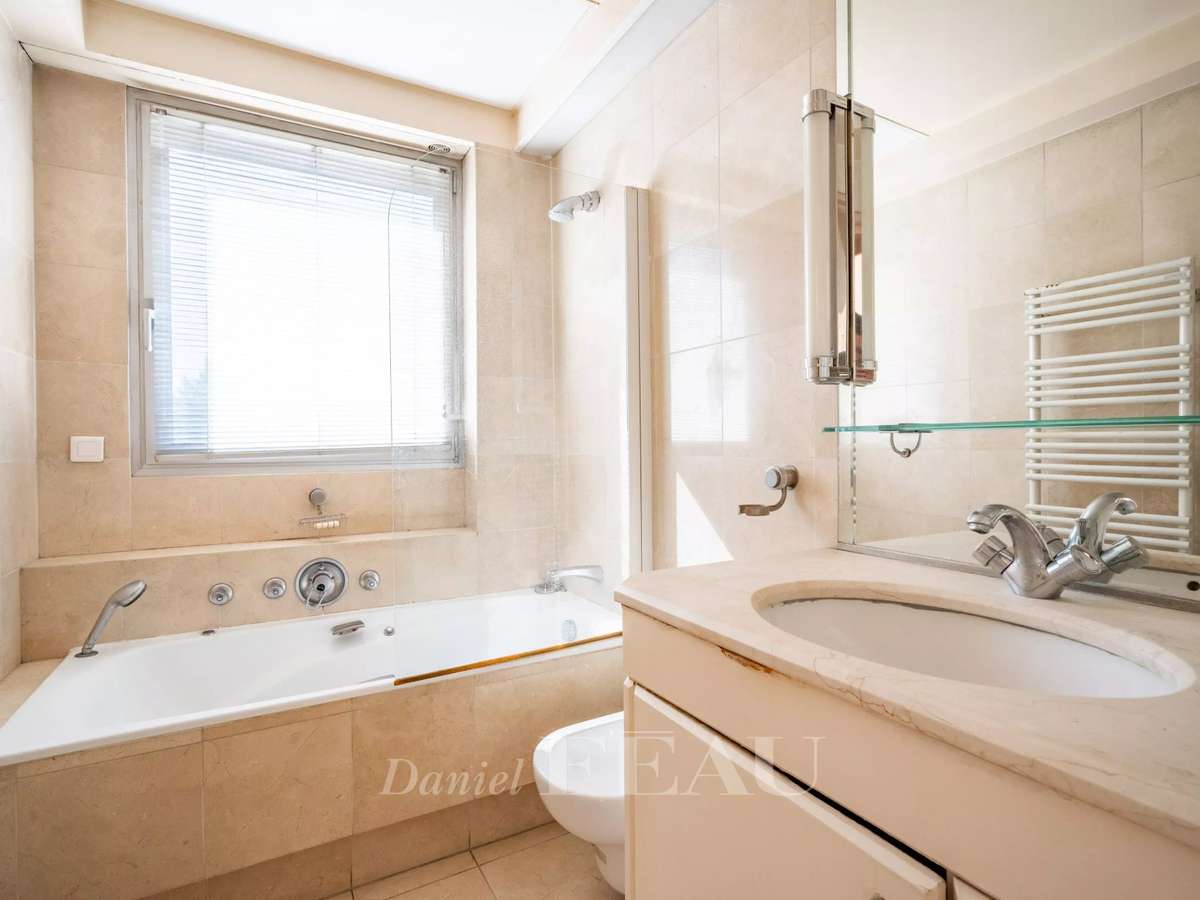 Appartement Paris 16e
