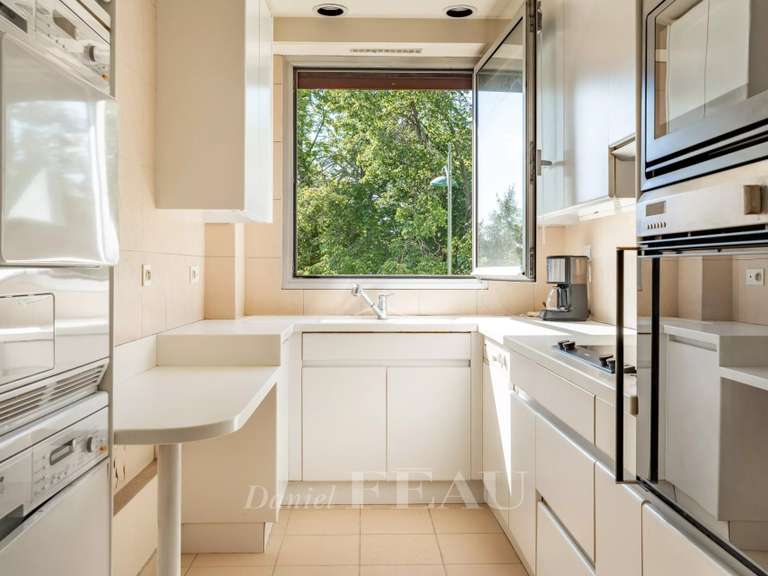 Appartement Paris 16e - 2 chambres - 86m²