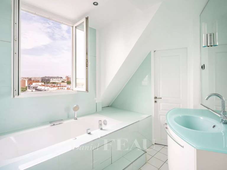Appartement Paris 16e - 2 chambres - 106m²