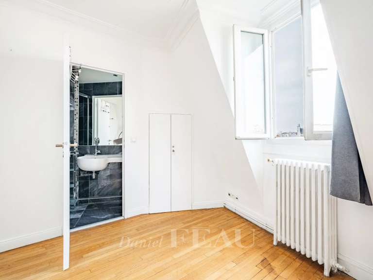 Appartement Paris 16e - 2 chambres - 106m²