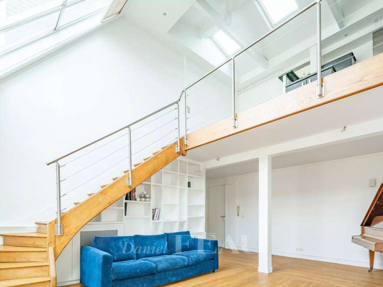 Appartement Paris 16e - 2 chambres - 106m²