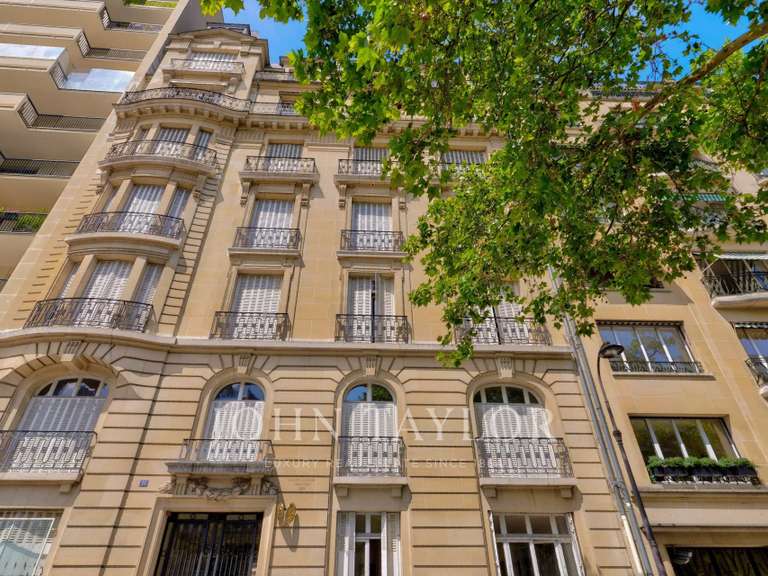 Appartement Paris 16e - 4 chambres