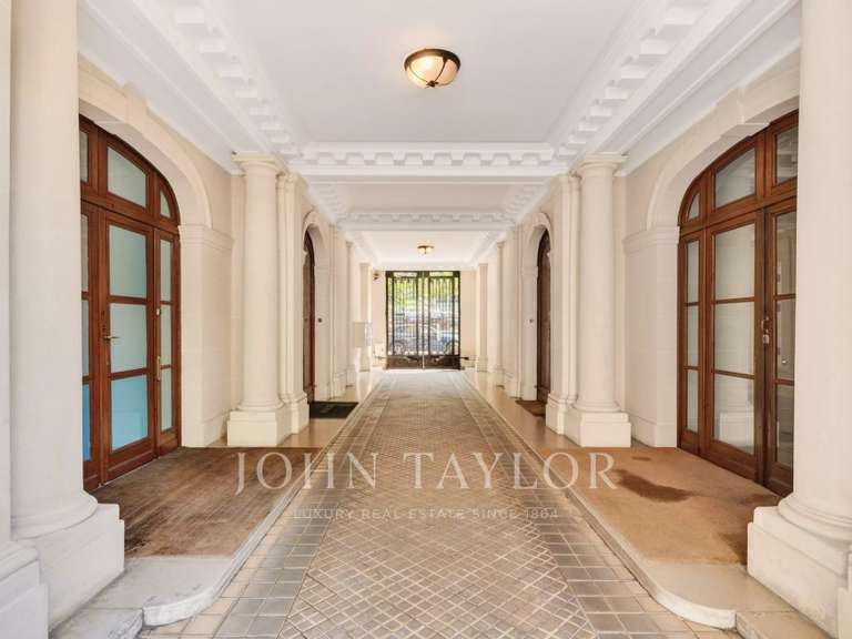 Appartement Paris 16e - 4 chambres