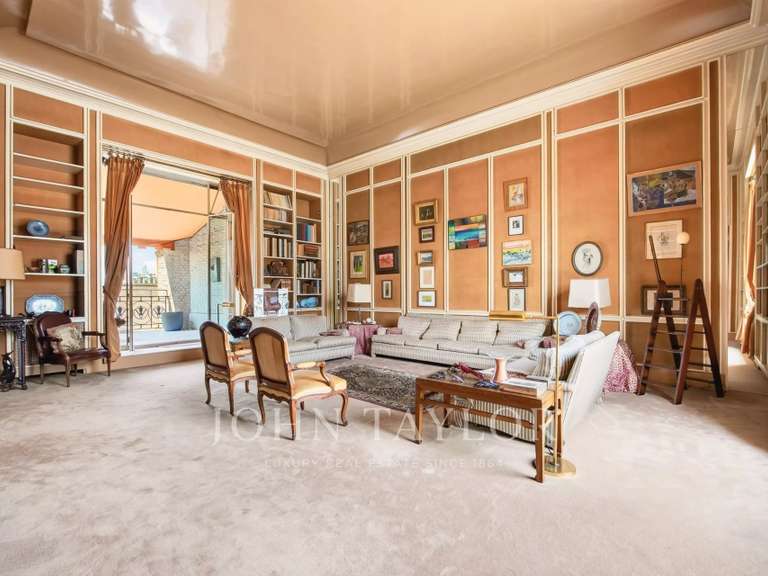 Appartement Paris 16e - 5 chambres - 330m²