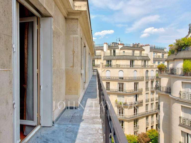 Appartement Paris 16e - 5 chambres - 330m²