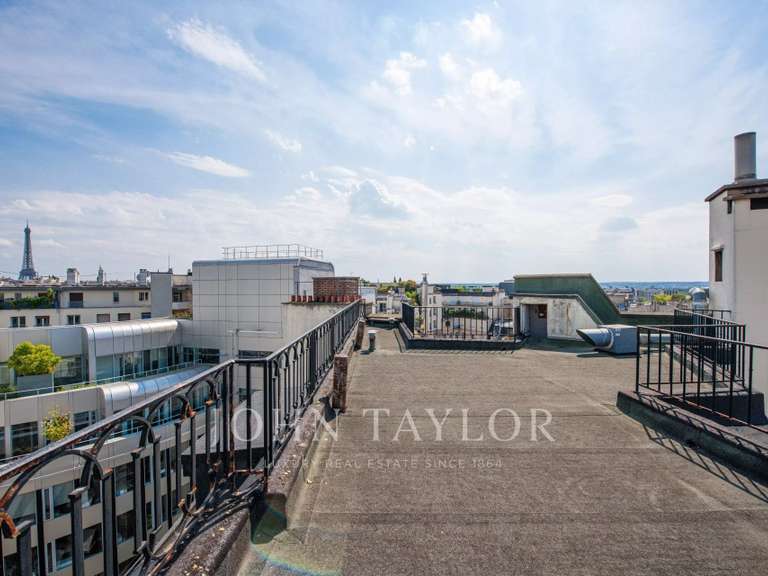 Appartement Paris 16e - 5 chambres - 330m²