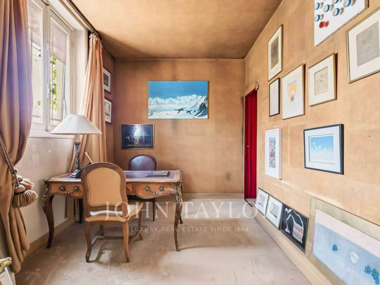 Appartement Paris 16e - 5 chambres - 330m²