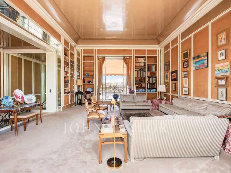 Appartement Paris 16e - 5 chambres - 330m²