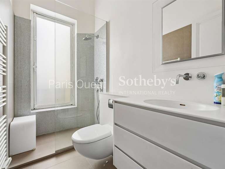 Appartement Paris 16e - 4 chambres - 306m²