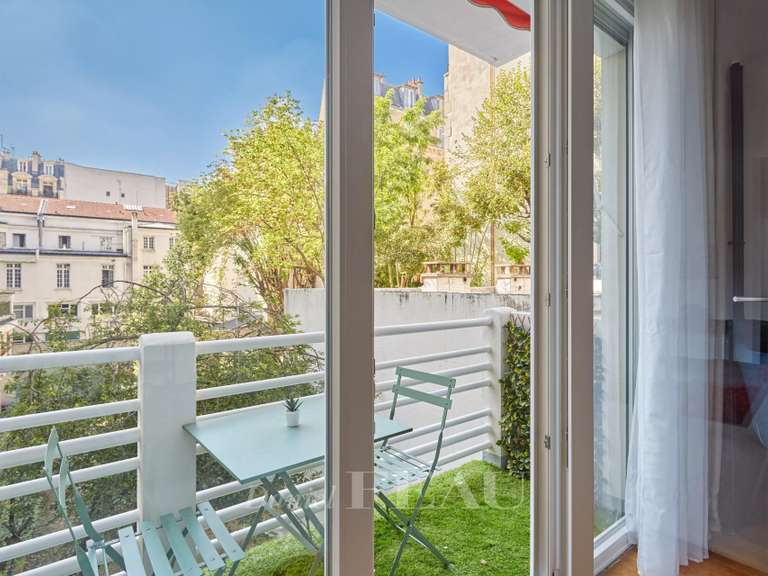 Appartement Paris 16e - 2 chambres - 61m²