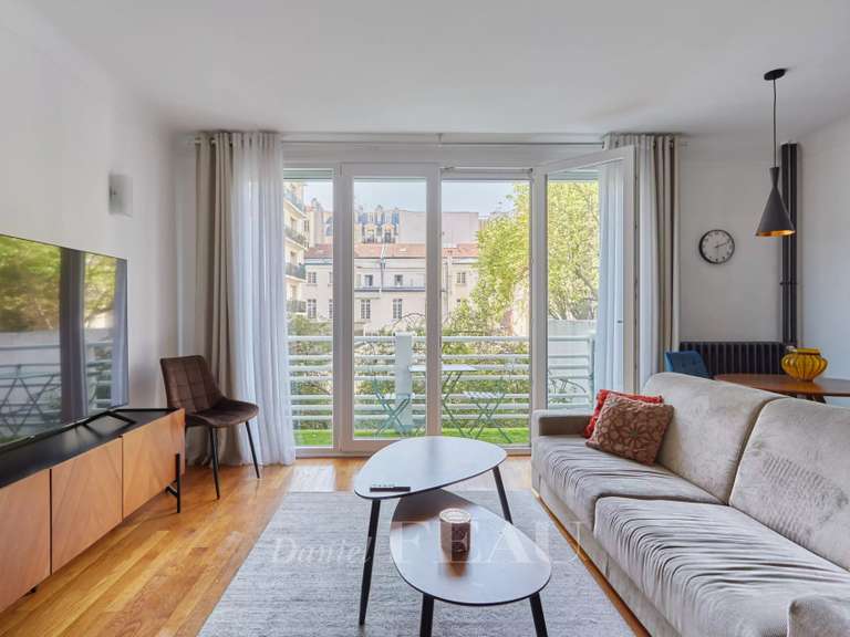 Appartement Paris 16e - 2 chambres - 61m²