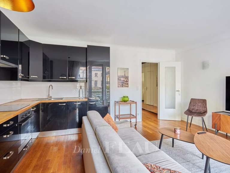 Appartement Paris 16e - 2 chambres - 61m²