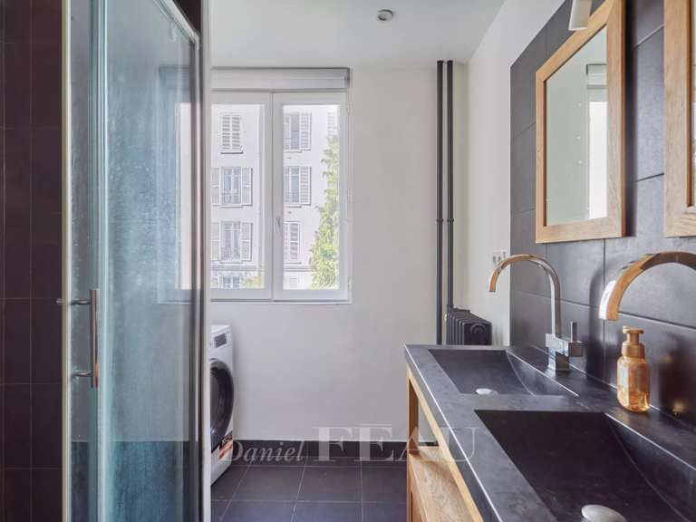 Appartement Paris 16e - 2 chambres - 61m²