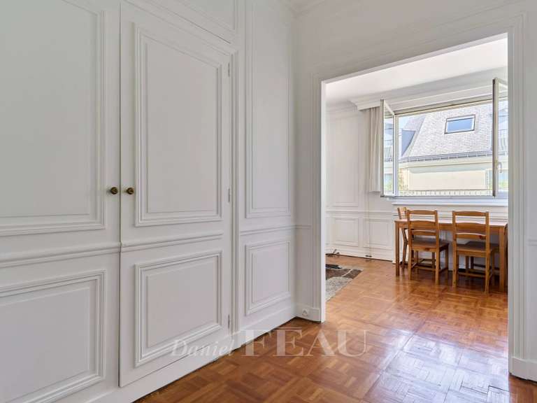 Appartement Paris 16e - 1 chambre - 61m²
