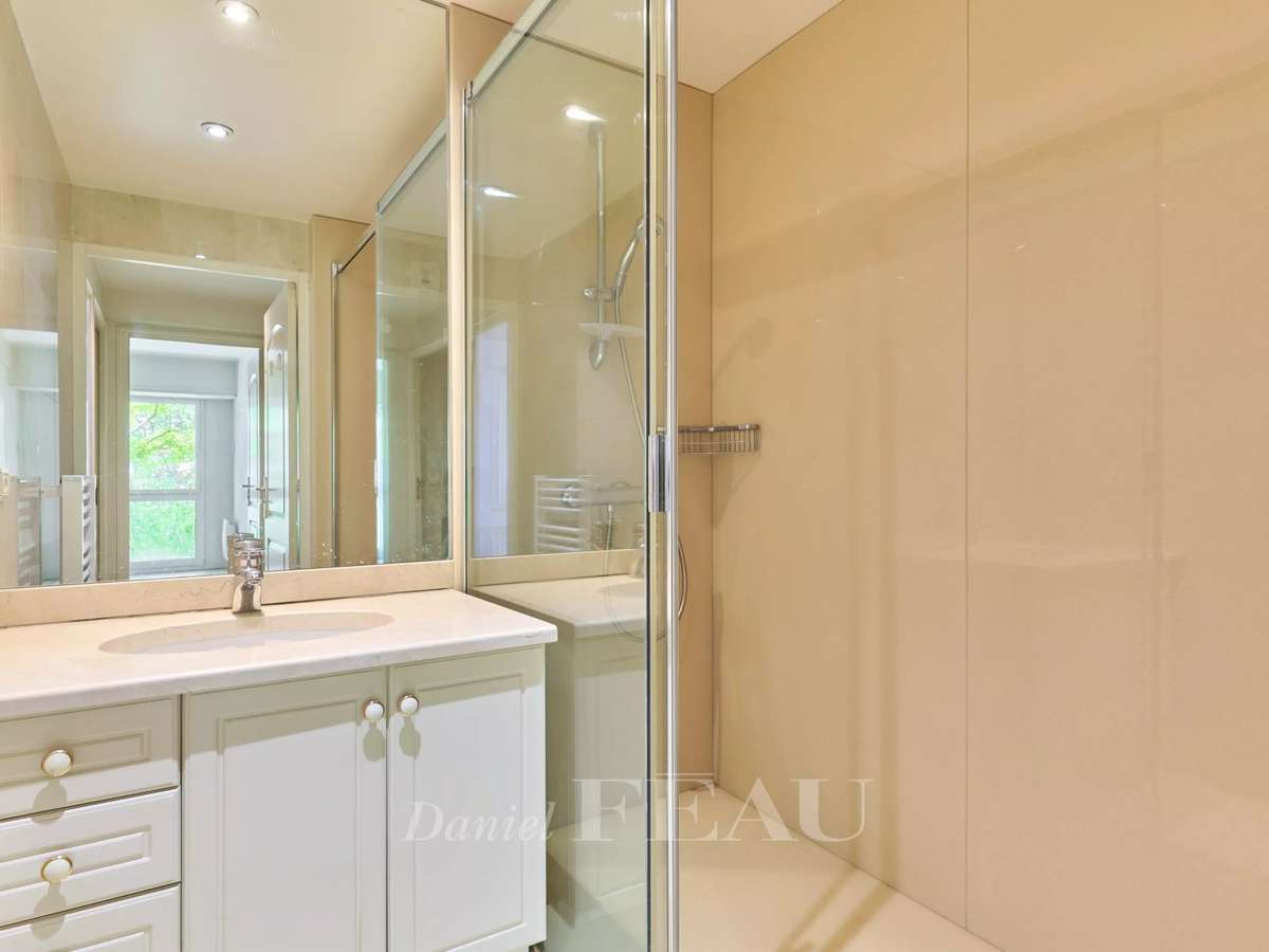 Appartement Paris 16e