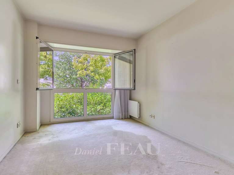 Appartement Paris 16e - 2 chambres - 113m²