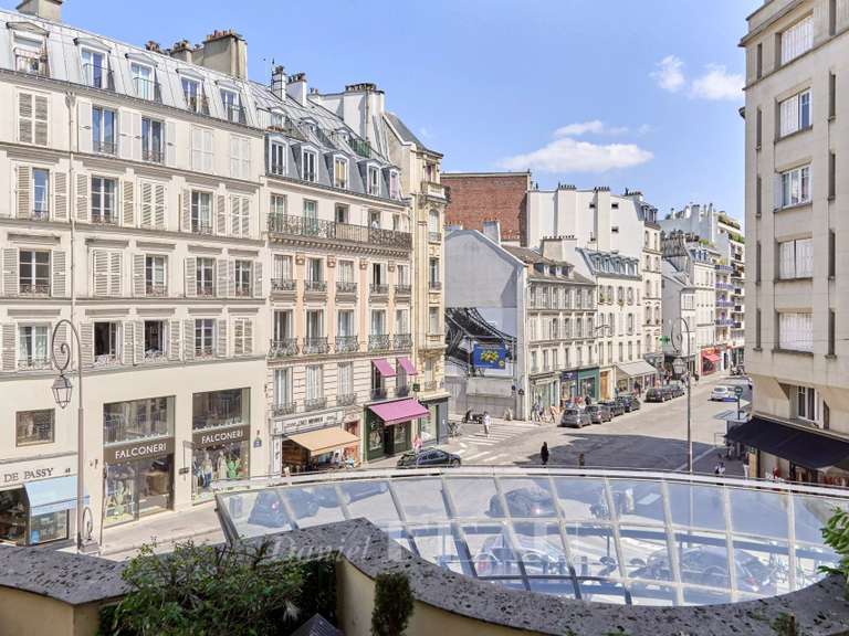 Appartement Paris 16e - 2 chambres - 113m²