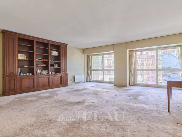 Appartement Paris 16e - 2 chambres - 113m²