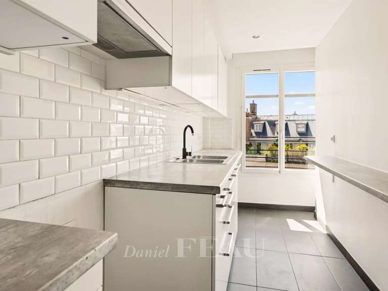 Appartement Paris 16e - 2 chambres - 92m²