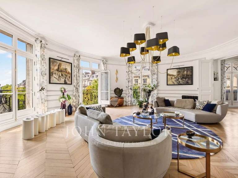 Appartement Paris 16e - 4 chambres - 280m²