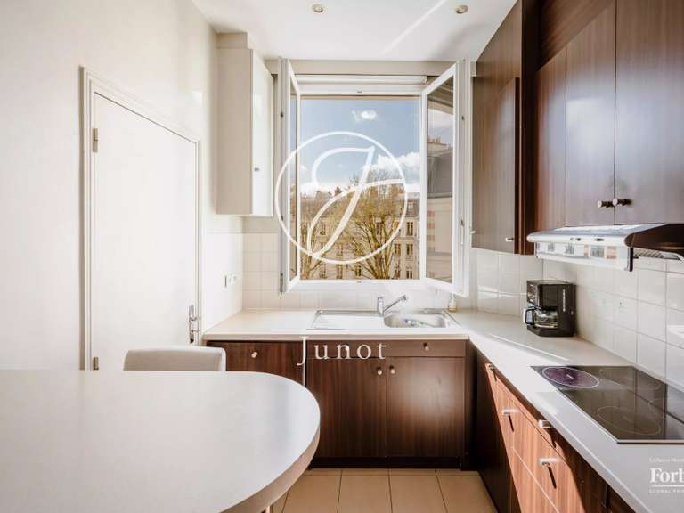 Appartement Paris 16e - 2 chambres - 93m²
