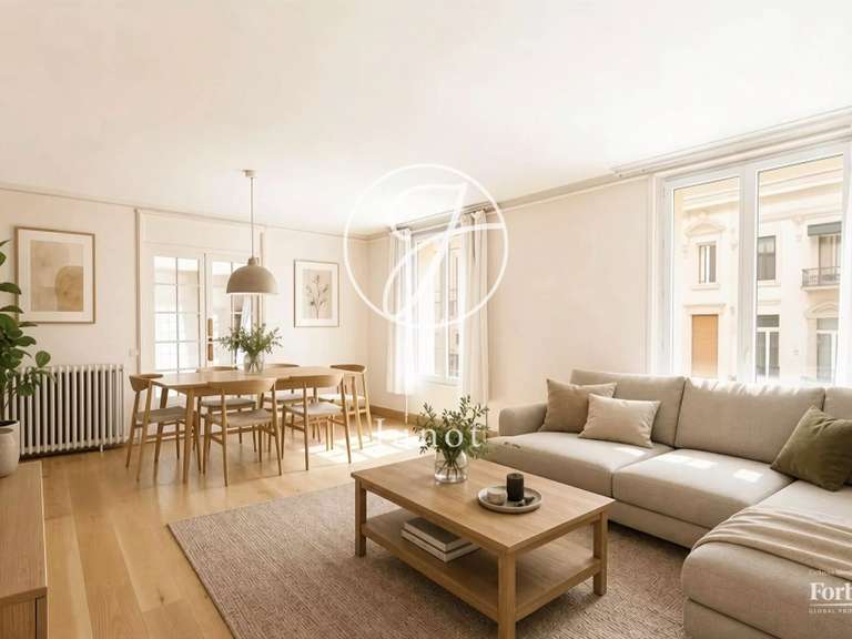 Appartement Paris 16e - 2 chambres - 92m²
