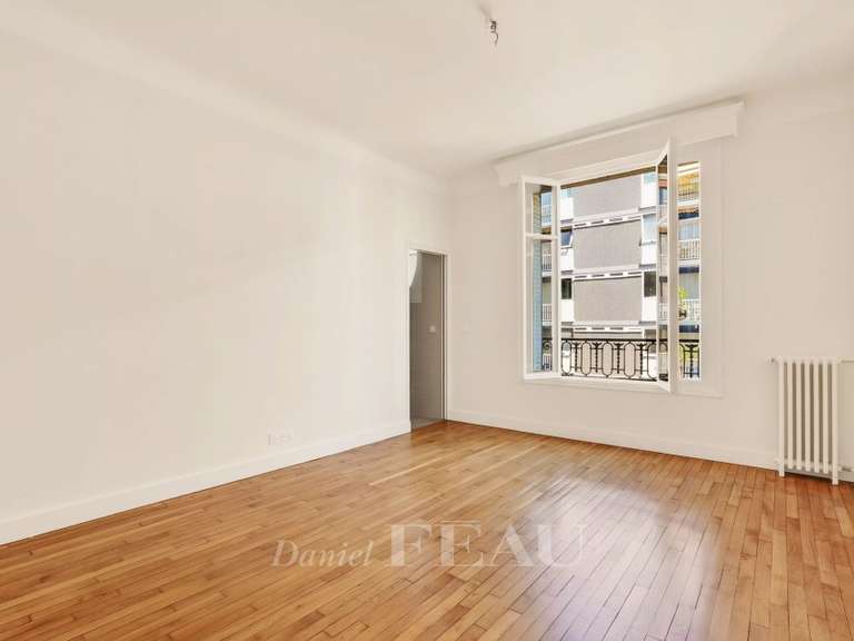 Appartement Paris 16e - 2 chambres - 100m²