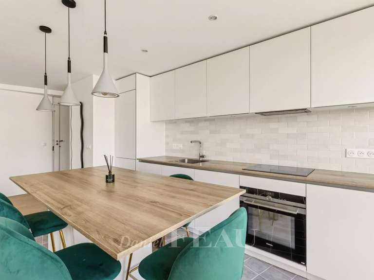 Appartement Paris 16e - 2 chambres - 66m²