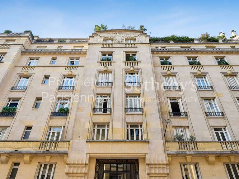 Appartement Paris 16e - 4 chambres - 200m²