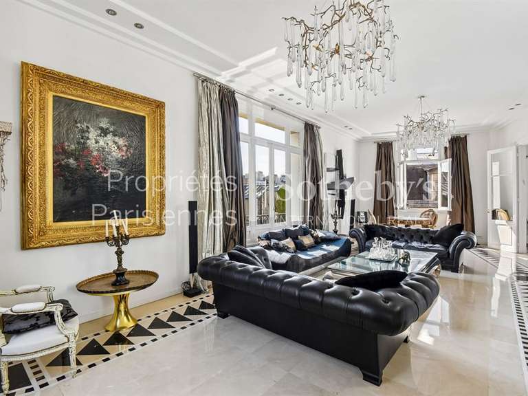 Appartement Paris 16e - 4 chambres - 200m²
