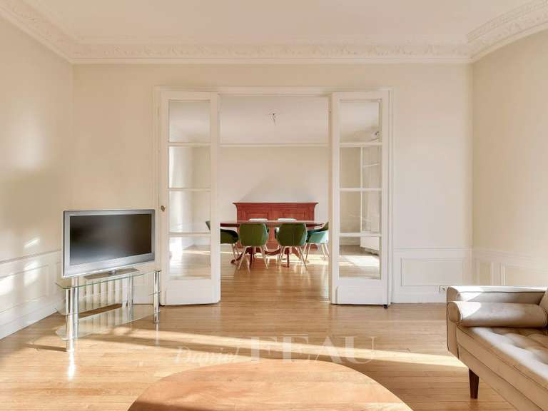 Appartement Paris 16e - 3 chambres - 144m²