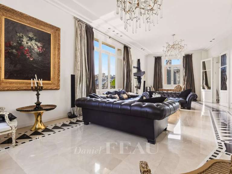 Appartement Paris 16e - 3 chambres - 237m²
