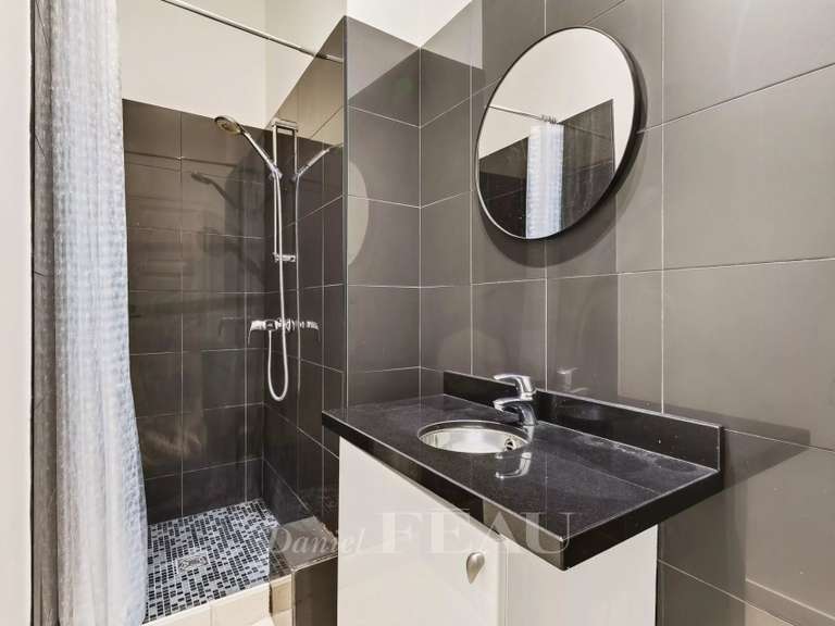 Appartement Paris 16e - 3 chambres - 237m²