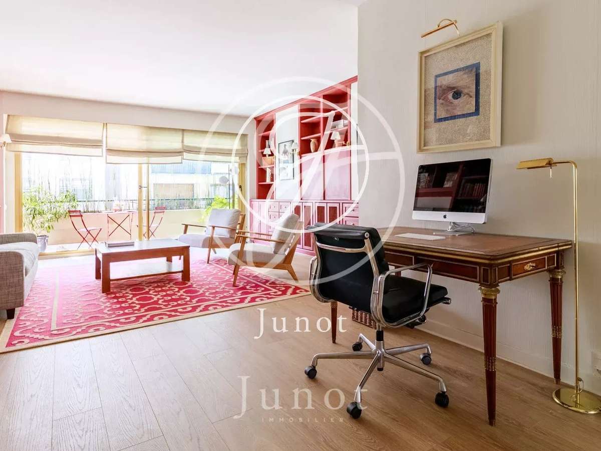 Apartment Paris 16e