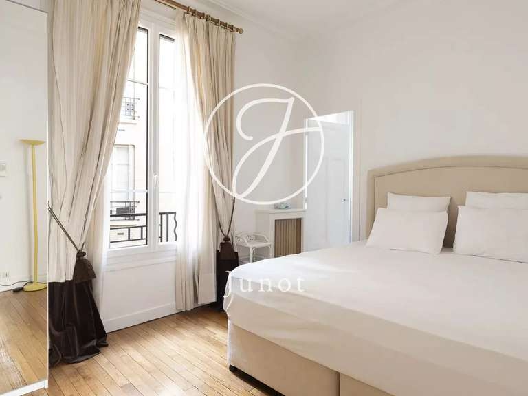 Apartment Paris 16e - 5 bedrooms - 279m²