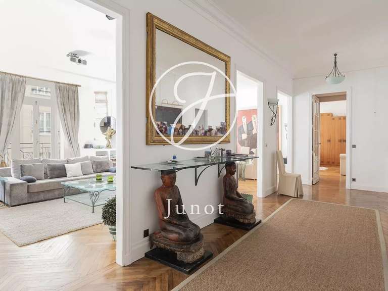 Apartment Paris 16e - 5 bedrooms - 279m²