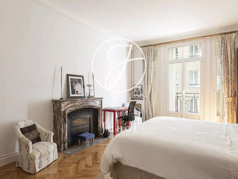 Apartment Paris 16e - 5 bedrooms - 279m²