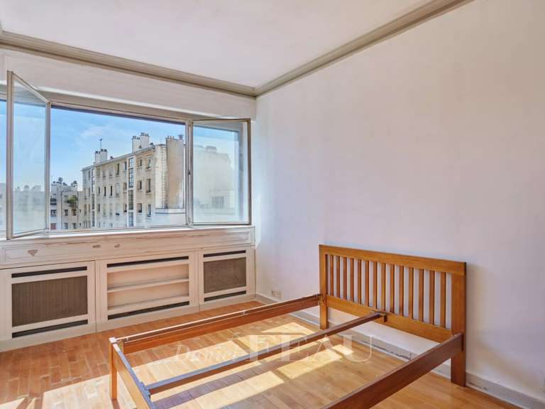 Appartement Paris 16e - 2 chambres - 84m²