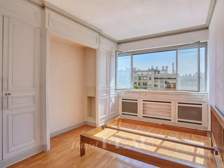 Appartement Paris 16e - 2 chambres - 84m²