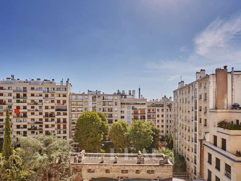 Appartement Paris 16e - 2 chambres - 84m²